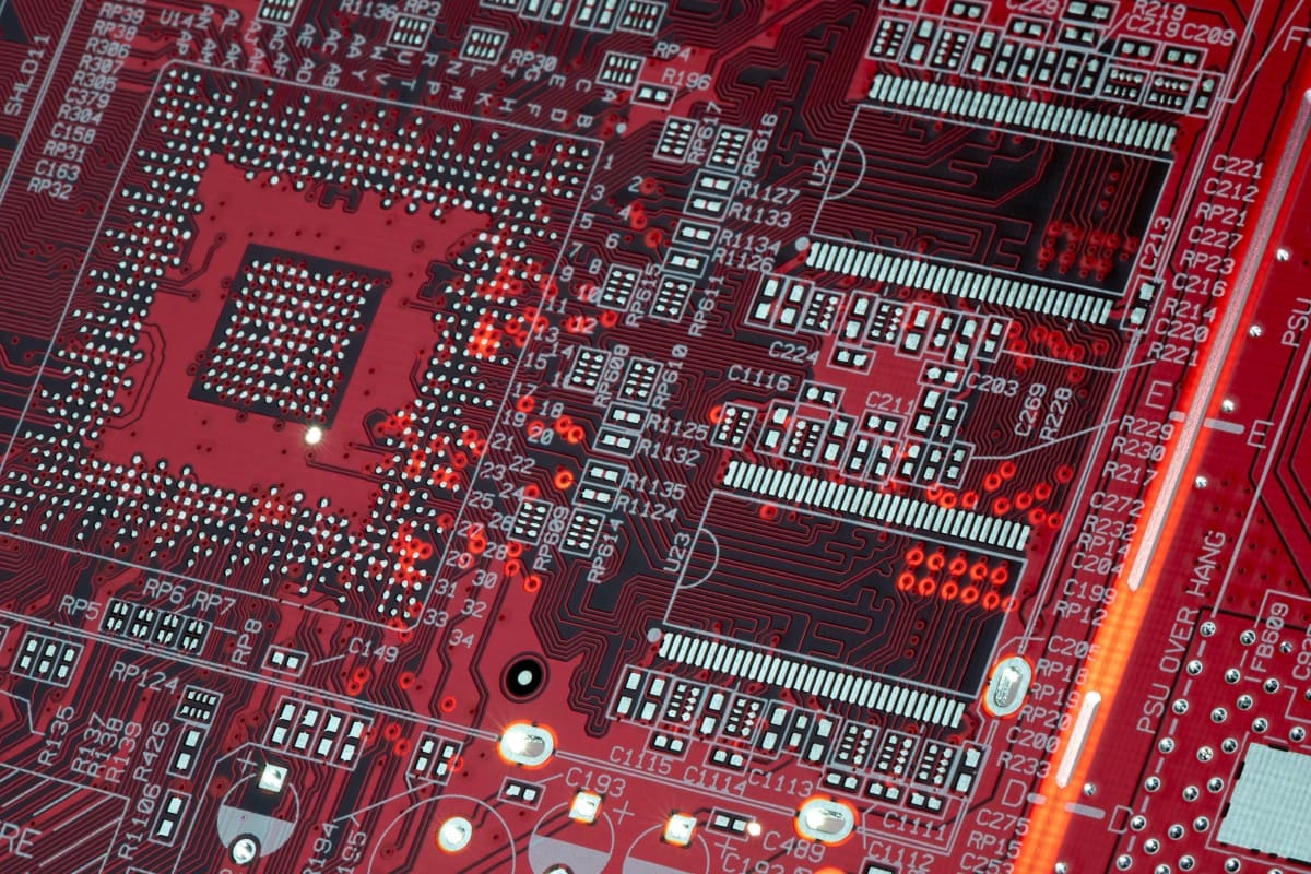 EUV vs. High-NA EUV What’s the Difference and Why It Matters for the Future of Chips
